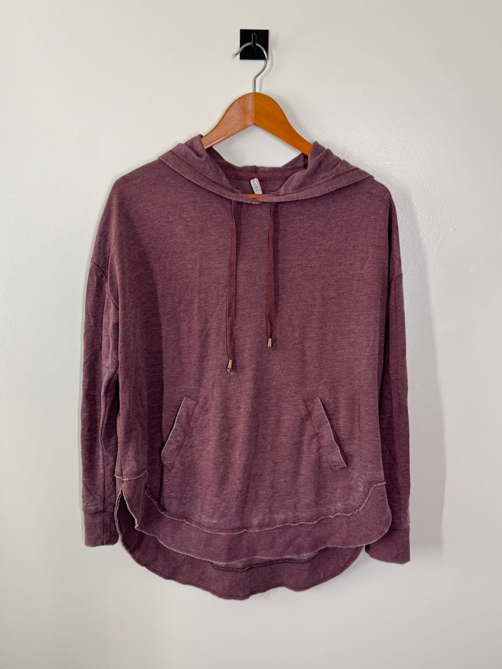 Z Supply Pullover Hoodie Lightweight Small Oversized Drawstring & Pockets Maroon